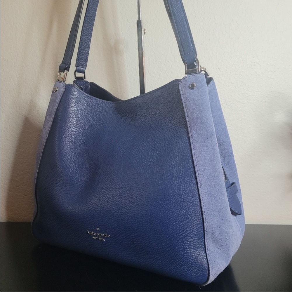 EUC Kate Spade Leila Triple
Compartment Leather/Suede
Shoulder Bag - Picture 3 of 15